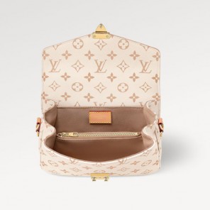 Louis vuitton Pochette Metis East West