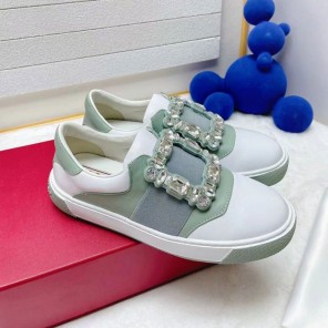 Roger Vivier shoes 2023