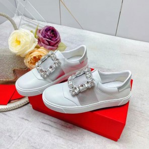 Roger Vivier shoes 2023