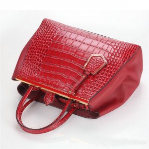 Fendi Fall Winter 2012 2Jours Red Original Croco Leather Tote Bag F001