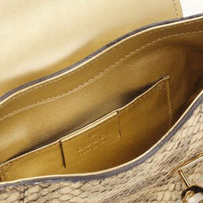 Gucci tigrette shoulder bag with tiger head and chain detail