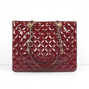 Chanel Maroon Patent Leather Handbags 50995 Gold Hardware