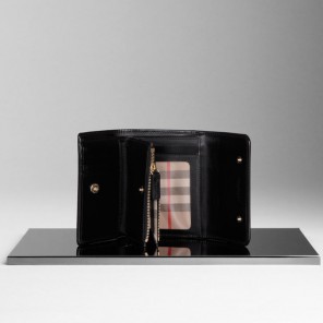 Grainy leather folding ID wallet