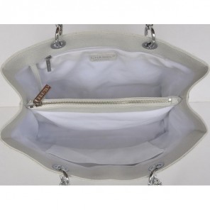 Chanel A50995 White Caviar Leather Shoulder Bag Silver