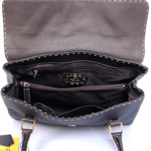 Fendi clemence Leather  tote bag