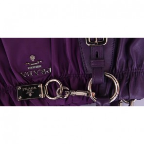 BN1793 Purple cloth with leather