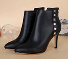 2016 Valentino women Boots in Calfskin leather VN0360