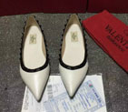 2016 Valentino women Flat shoes in sheepskin leather with Rivet VN0134
