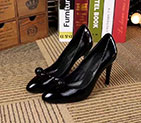 2017 Louis vitton women high-heeled shoes in Patent leather SW0517