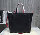 2018 Valentino Garavani Guitar Rockstud Rolling Double reversible tote in calfskin 0979