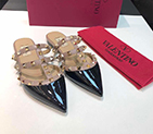 2019 Valentino women Flat shoes VN0622