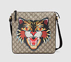 Gucci Angry Cat print GG Supreme flat messenger 473886 9AY2T 8666 473886