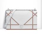 Large Diorama flap bag in white glossy python M0423PMPA M918