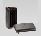 zip around wallet with embossed vintage gucci trad 256456 BGH0G 2140
