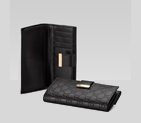 continental wallet with engraved logo detail 212089 A0V1G 1000